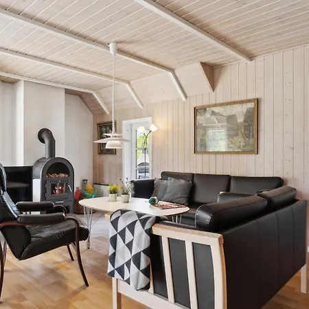 4 Bedroom Gorgeous In Romo *