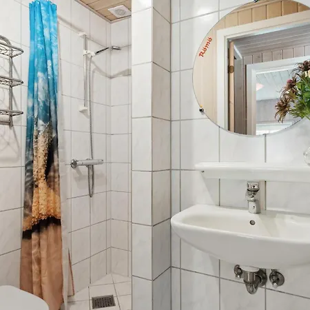 4 Bedroom Gorgeous In Romo *